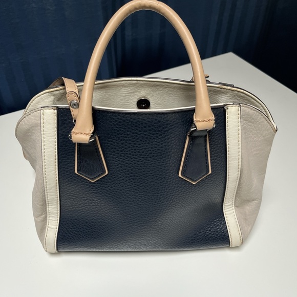 Guess Recortes Blue handbag - Picture 3 of 8